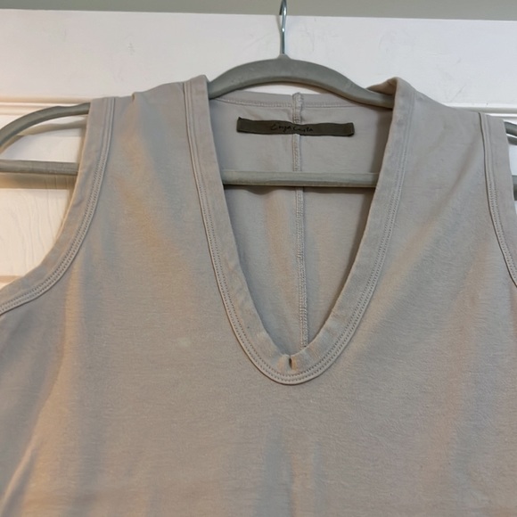 Enza Costa - Picture 2 of 2